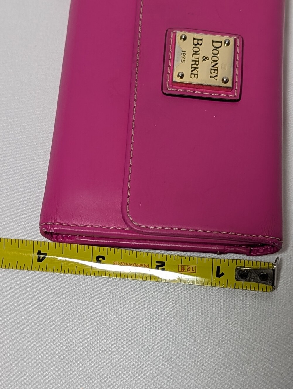 Dooney & Bourke Pink Leather Trifold Wallet Gold Logo - Picture 10 of 14